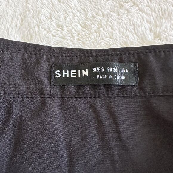 Shein Blouse Womens Size Small Black Long Sleeve Twist Front - Picture 4 of 8